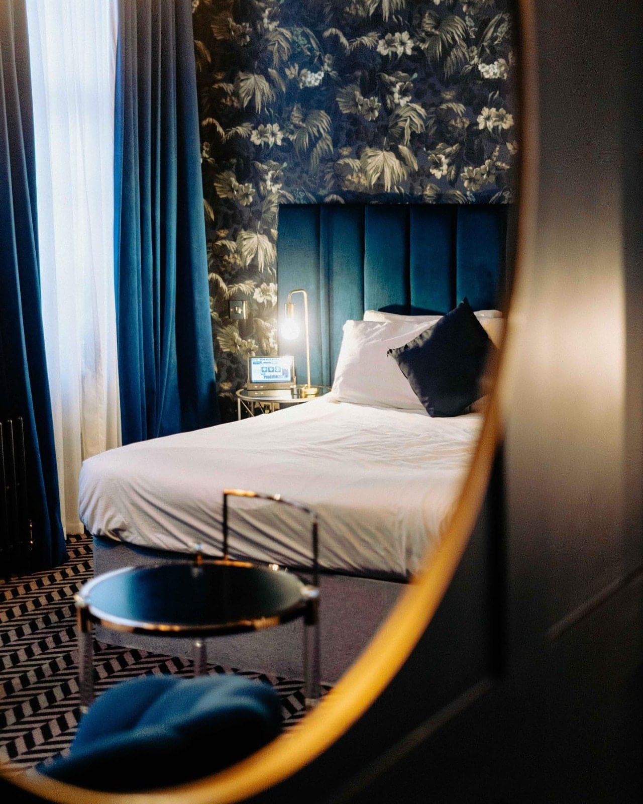 Number 6 Hotel